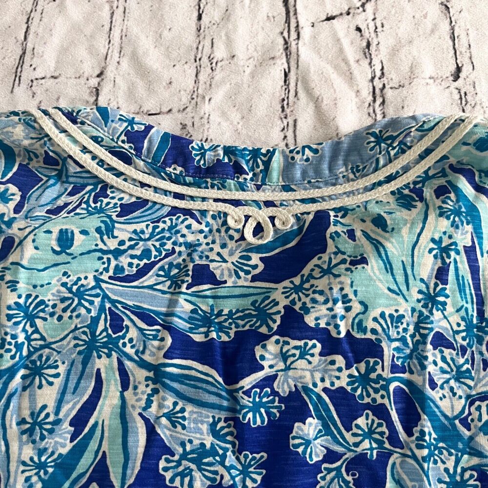 Lilly Pulitzer Kaia Tunic Top Floral Blue White Coastal Split Hem 3/4 Sleeve S - Picture 6 of 6